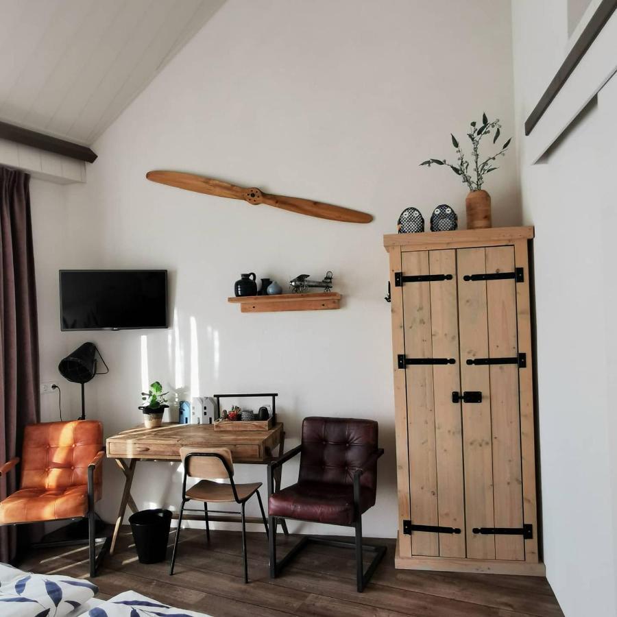 B&B Johannesberg Oldebroek エクステリア 写真